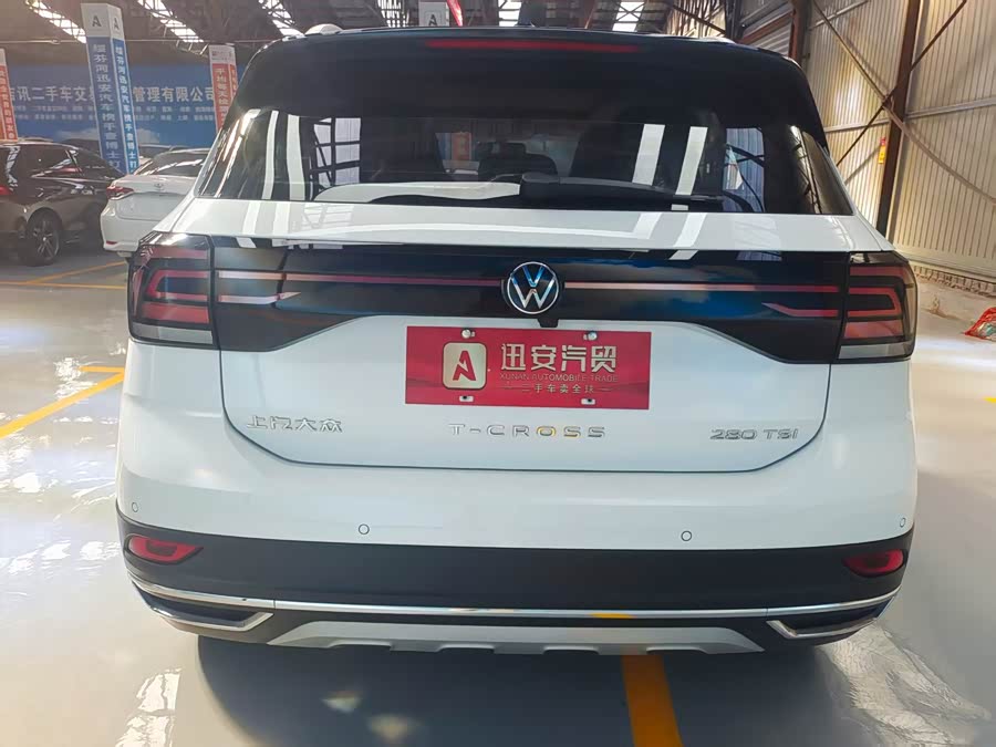 Volkswagen T-Cross 2023 car image #7