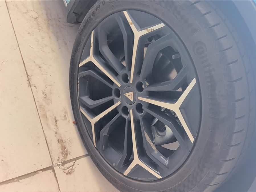 Deepal L07 2024 изображение автомобиля #7