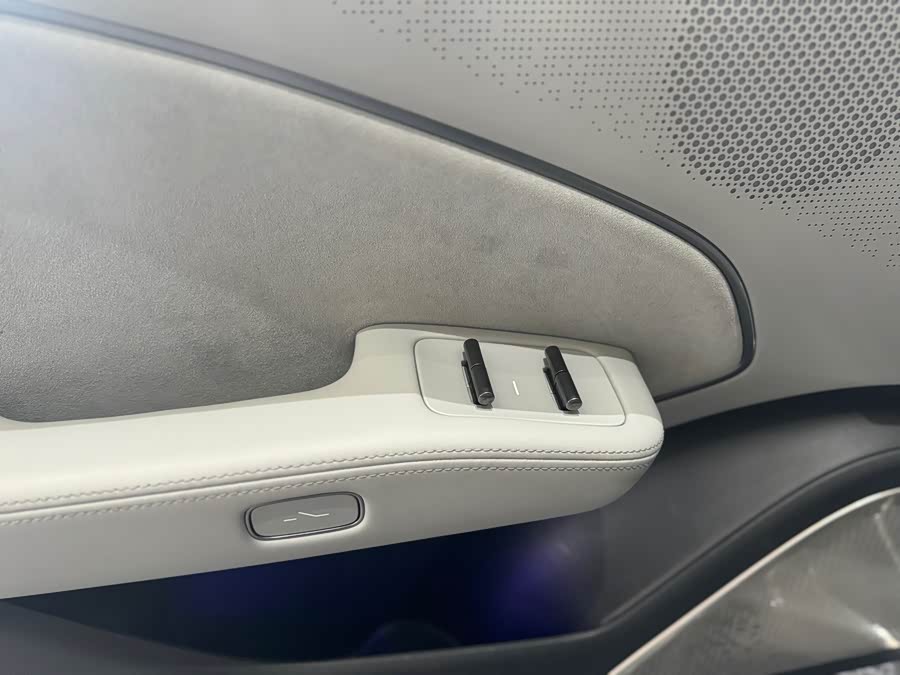 极氪 极氪007 2024 汽车图片 #7