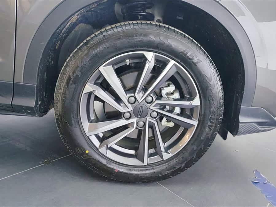 GEELY Coolray 2024 car image #7