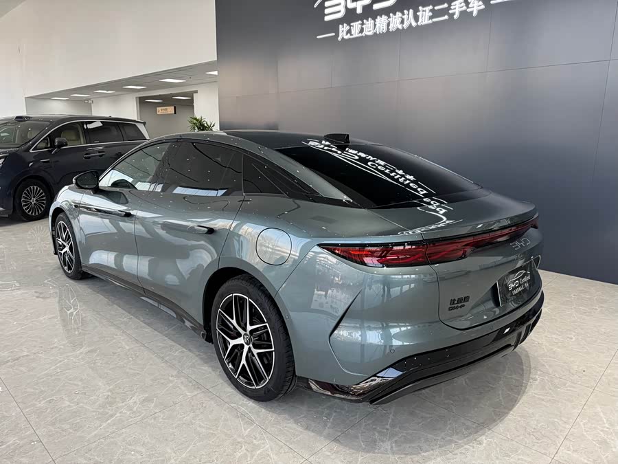 BYD HanL 2025 #7 BYD HanL 2025 car image #7