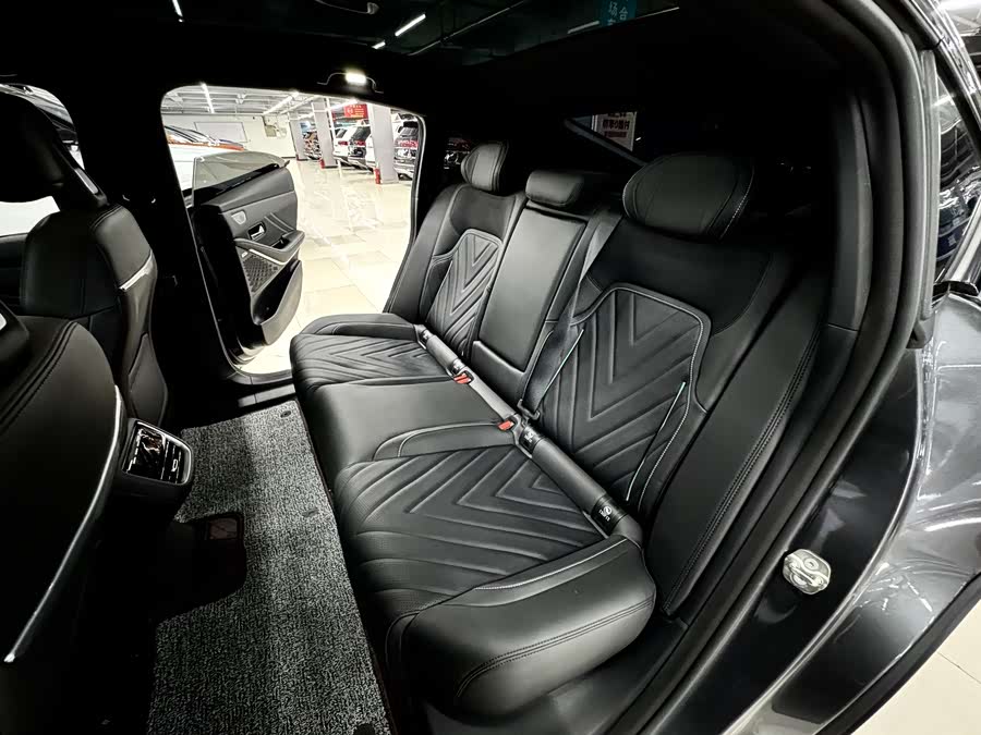 Deepal SL03 2025 immagine di auto #7