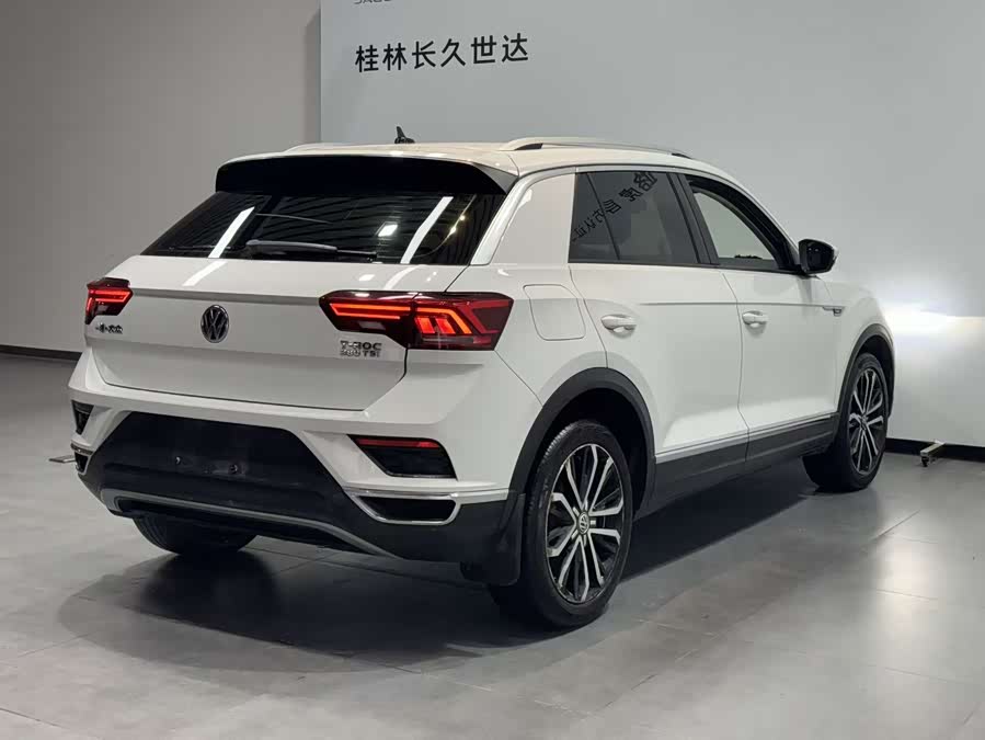 Volkswagen T-Roc 2019 car image #7