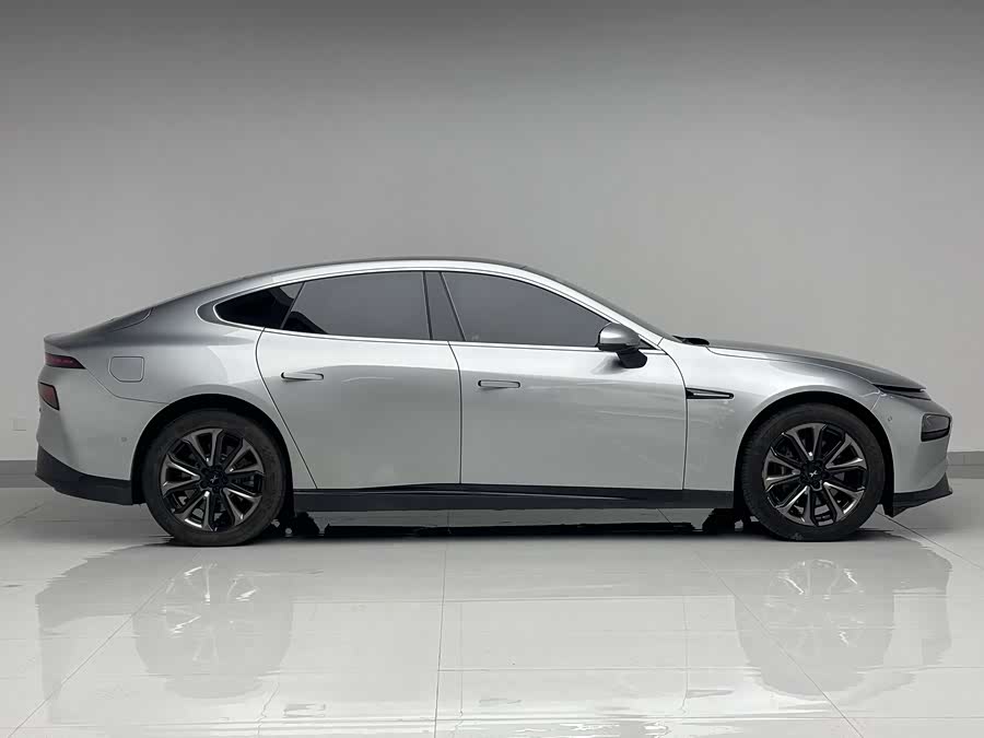 Xpeng P7 2022 image de voiture #7