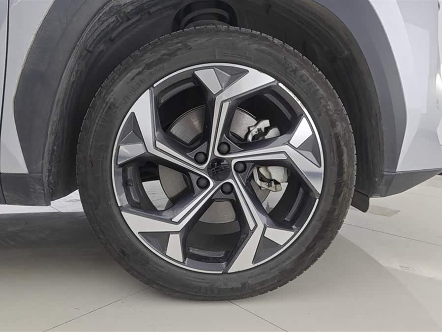 GEELY Boyue L 2023 car image #7