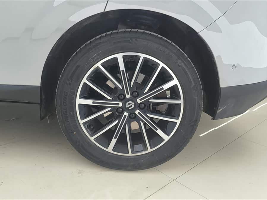 零跑汽车 零跑B10 2025 汽车图片 #7