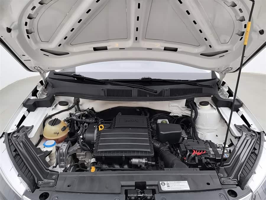 Skoda Kamiq 2020 изображение автомобиля #7