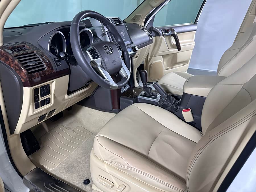 Toyota Land Cruiser Prado 2015 immagine di auto #7