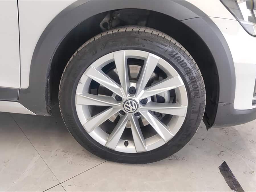 Volkswagen Golf (Imported) 2019 image de voiture #7