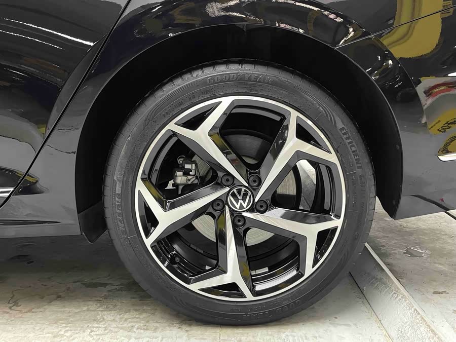 Volkswagen Passat 2023 #7 Volkswagen Passat 2023 car image #7