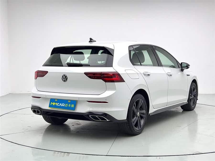Volkswagen Golf 2021 car image #7
