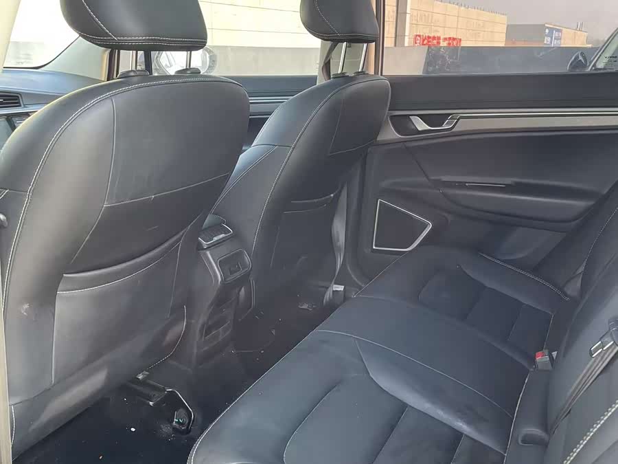 GEELY Emgrand GS 2017 car image #7