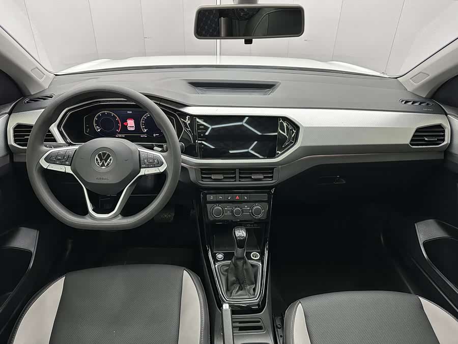 Volkswagen Tacqua 2022 #7 Volkswagen Tacqua 2022 car image #7