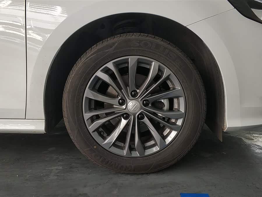 MG 5 2025 car image #7