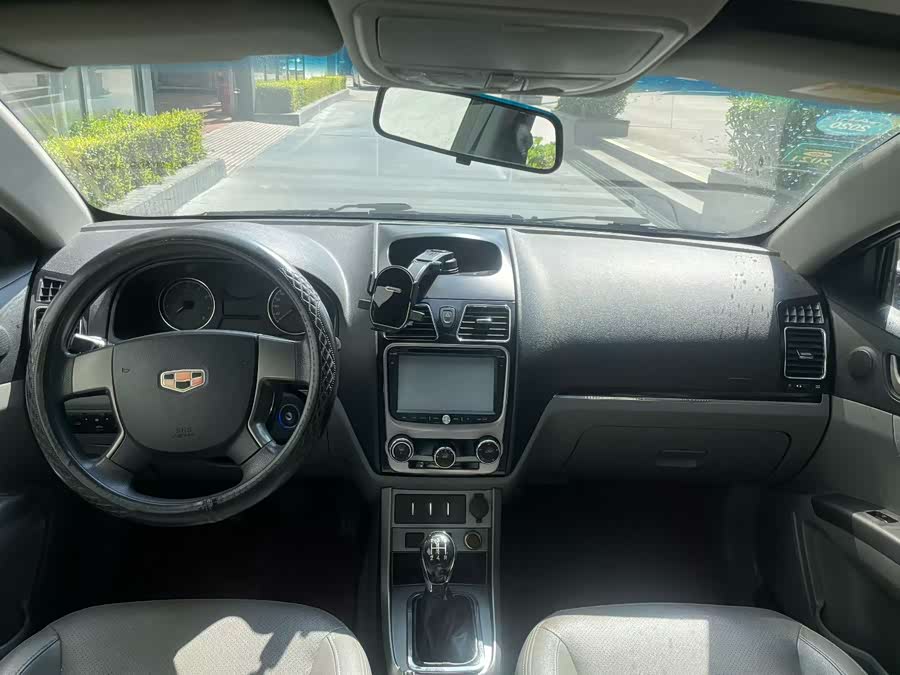 GEELY Emgrand Classic 2014 car image #7