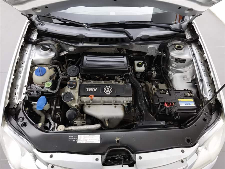 Volkswagen Bora 2011 immagine di auto #7