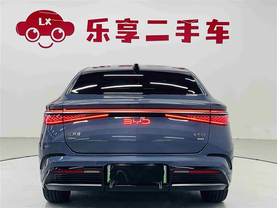 BYD Seal 07 DM-i 2025 car image #7