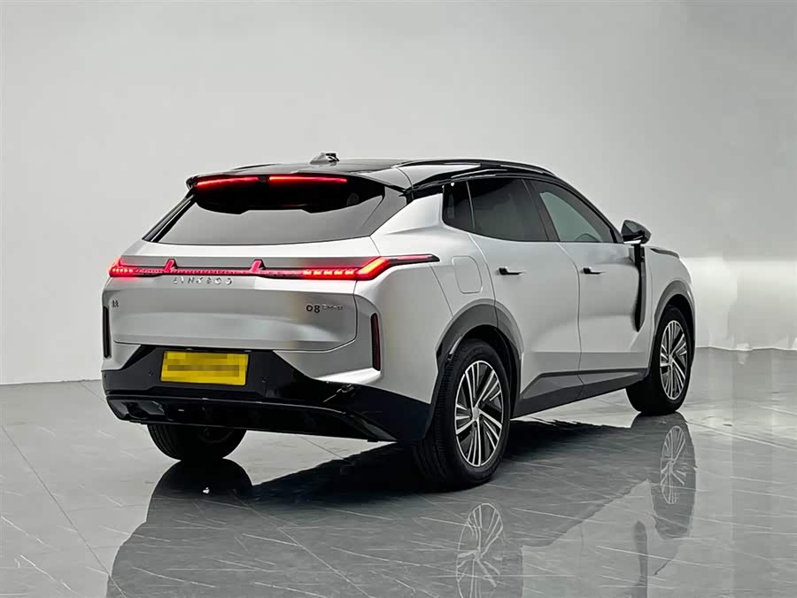 Lynk & Co 08 EM-P 2024 car image #7