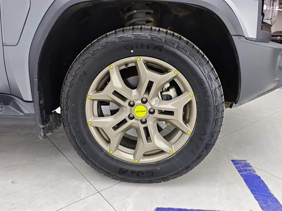 Jetour Traveller 2023 car image #7