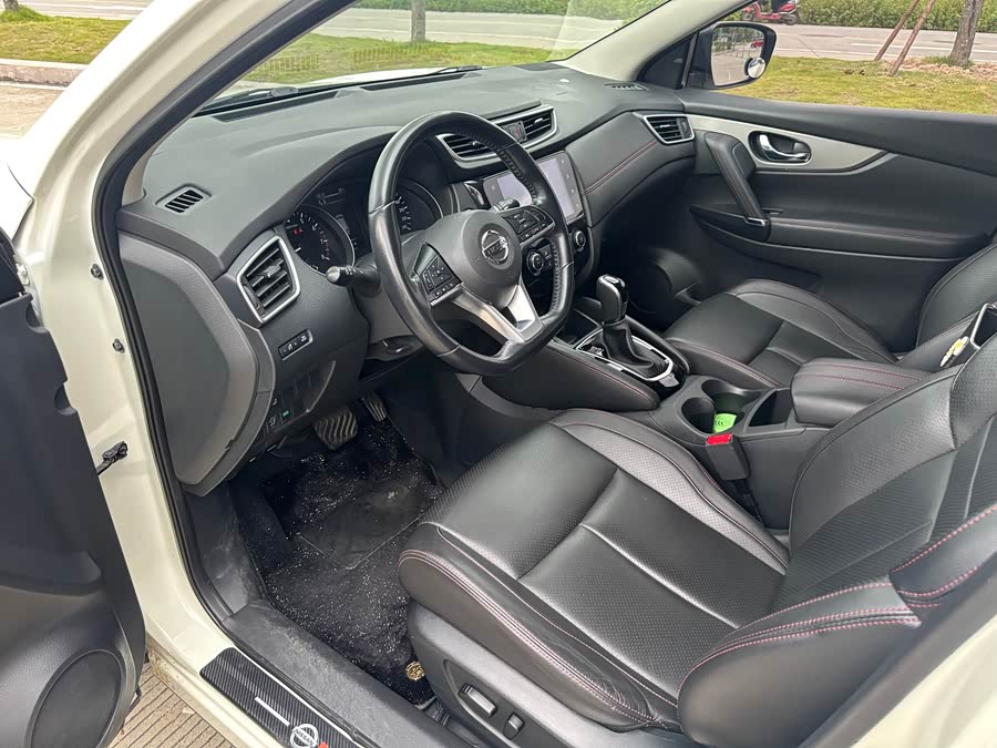 Nissan Qashqai 2021 car image #7