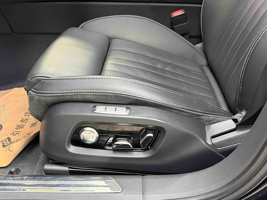 HongQi H9 2022 car image #7