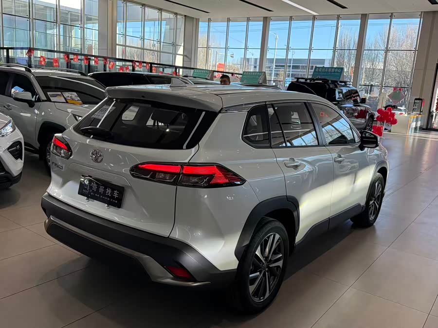 Toyota Frontlander 2022 car image #7