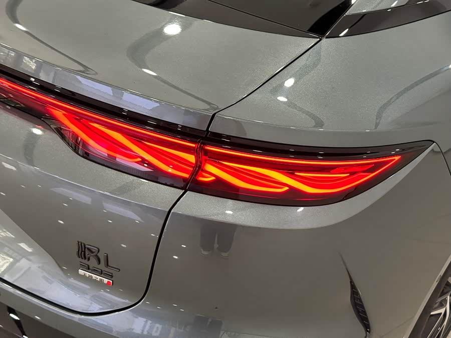 BYD HanL 2025 car image #7