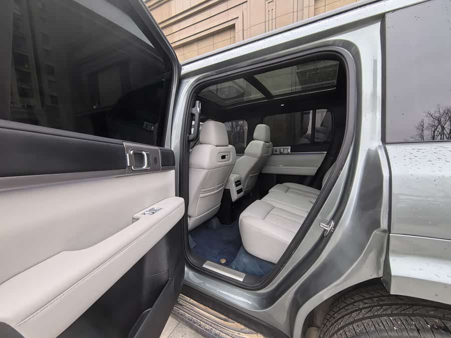 FangChengBao Tiger 7 2025 car image #7