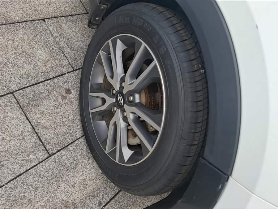 Hyundai ix25 2018 car image #7