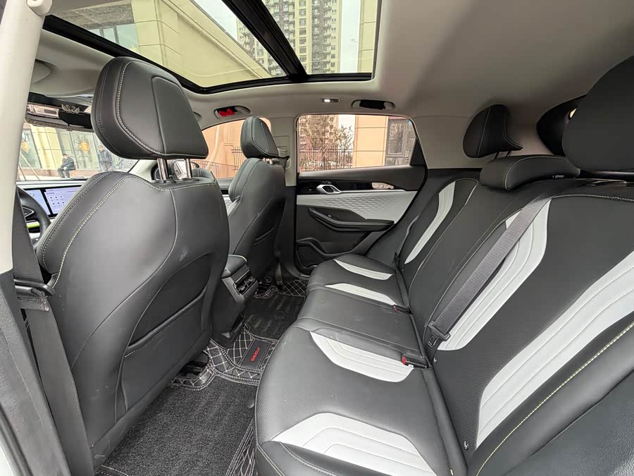 GEELY Coolray 2024 #7 GEELY Coolray 2024 car image #7