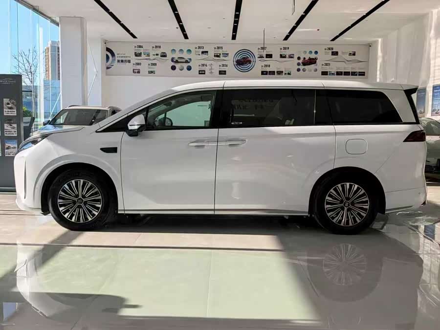 BYD Xia 2024 #7 BYD Xia 2024 imagen de coche #7