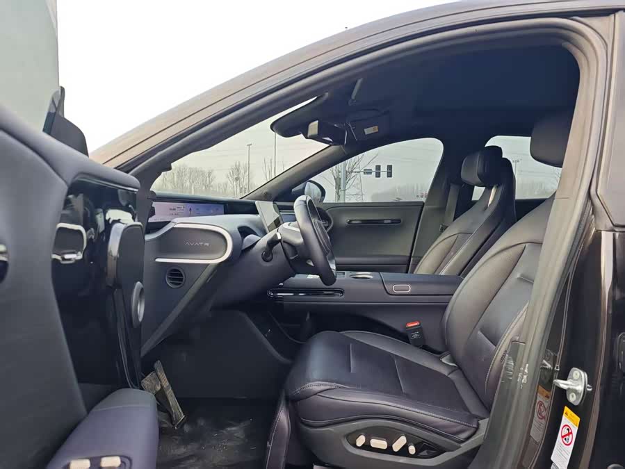 Avatr 07 2025 imagem de carro #7