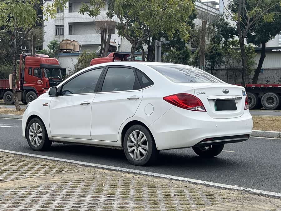 JAC 2017 #7 JAC 2017 car image #7