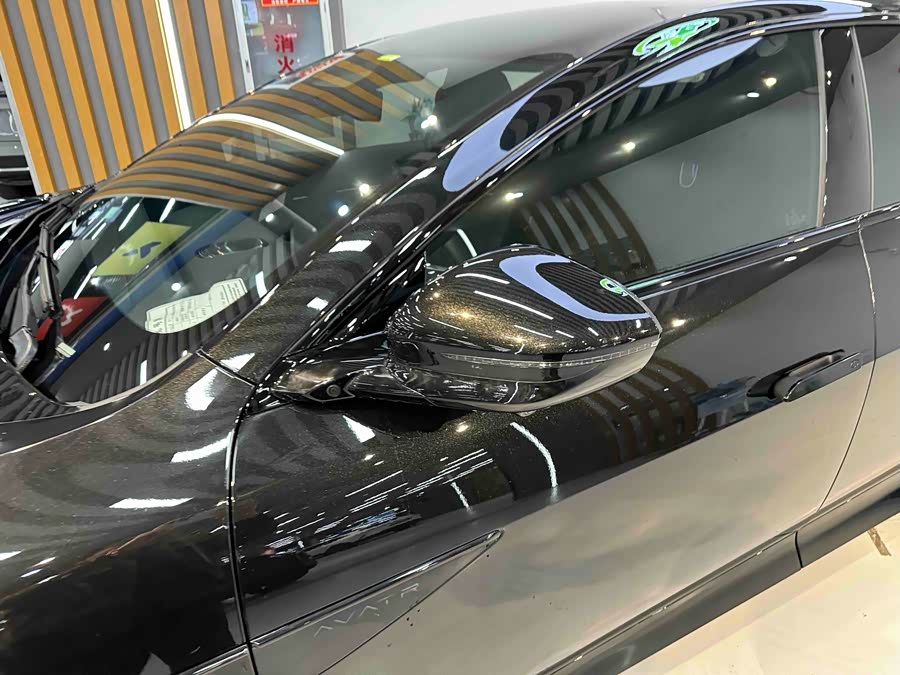 Avatr 12 2024 car image #7