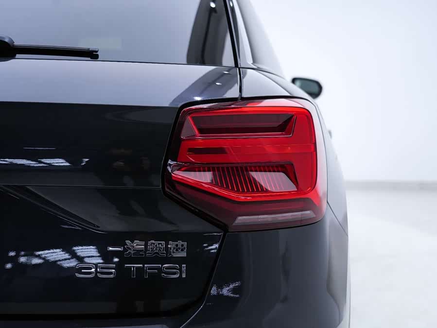 Audi Q2L 2020 imagem de carro #7