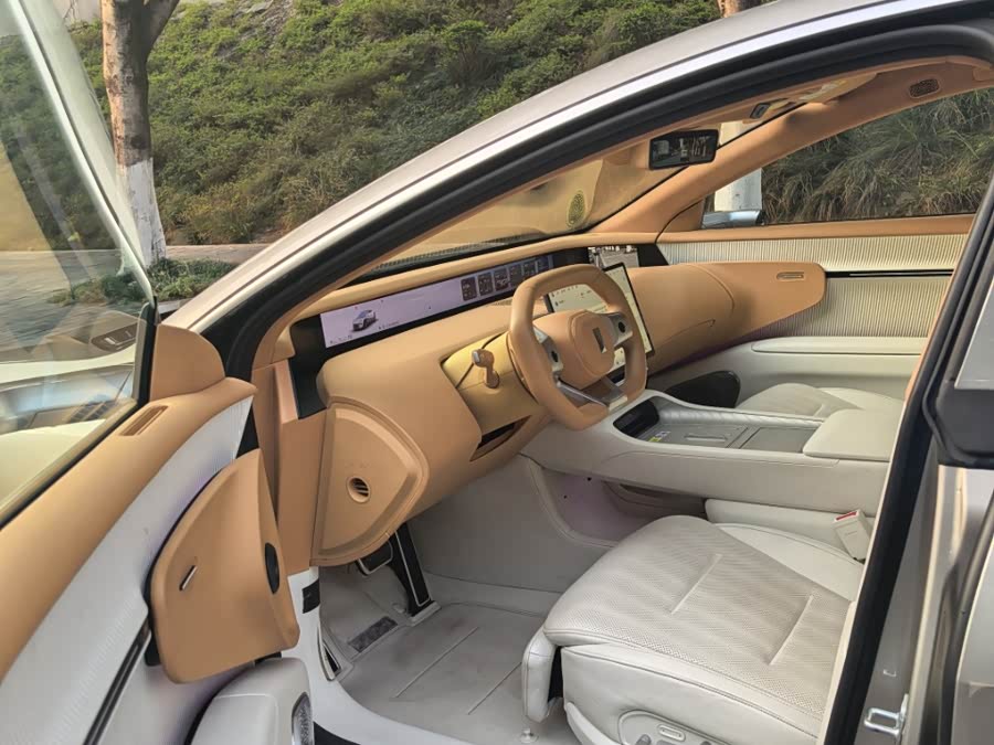 Avatr 12 2025 immagine di auto #7