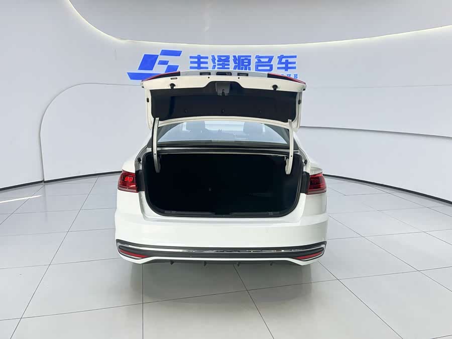 Volkswagen Bora 2024 imagem de carro #7