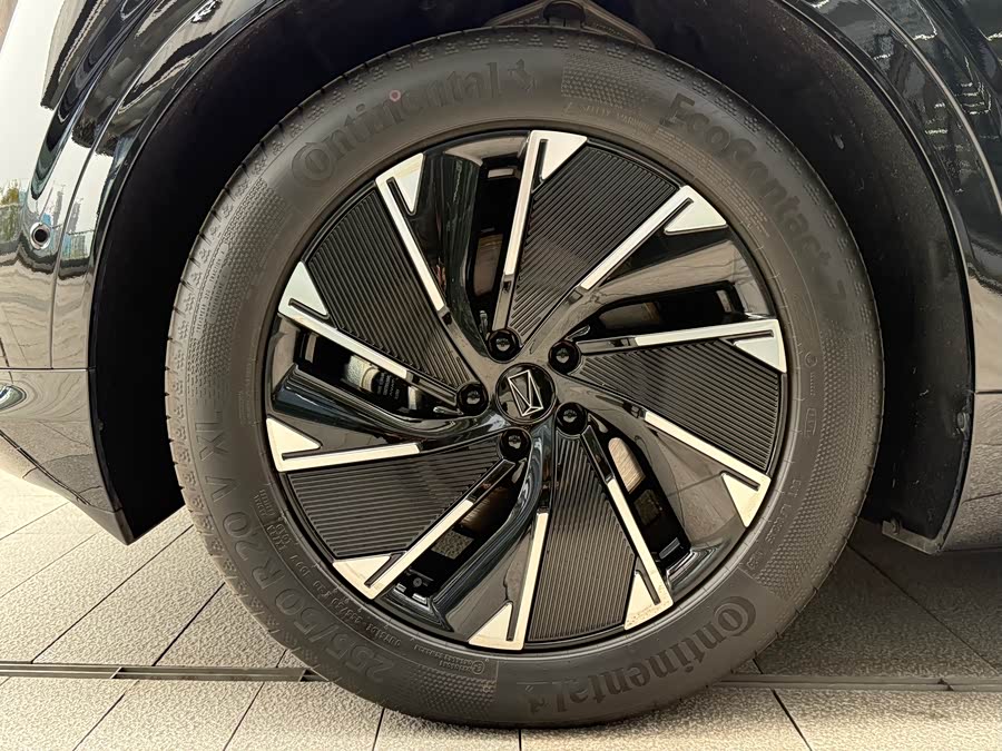 Avatr 07 2025 image de voiture #7