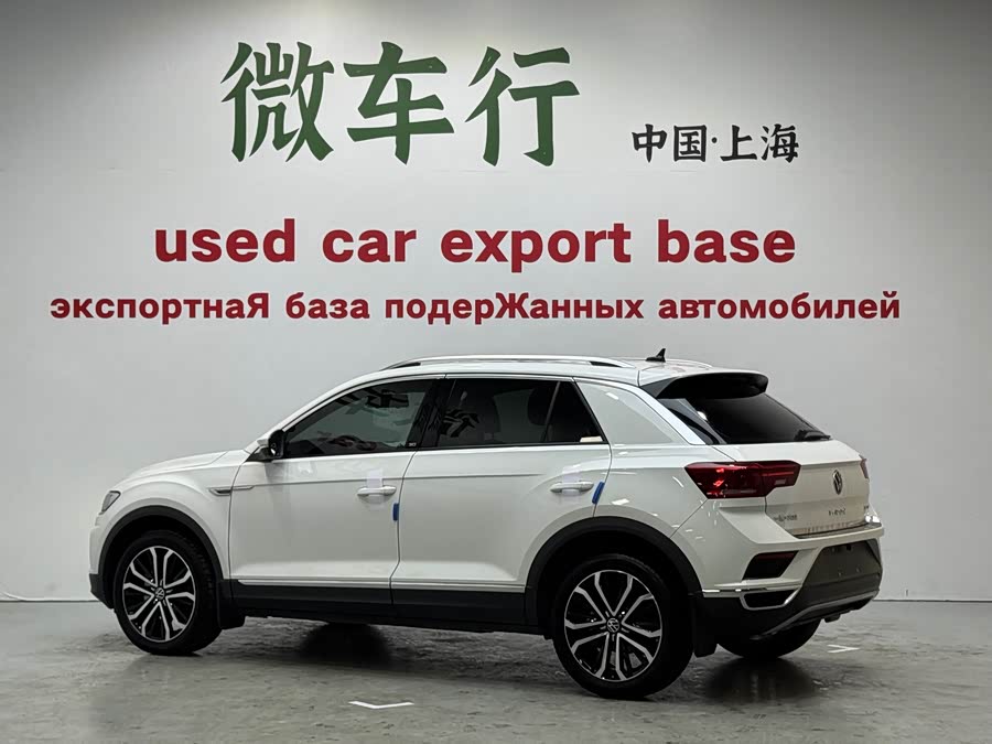 Volkswagen T-Roc 2021 car image #7