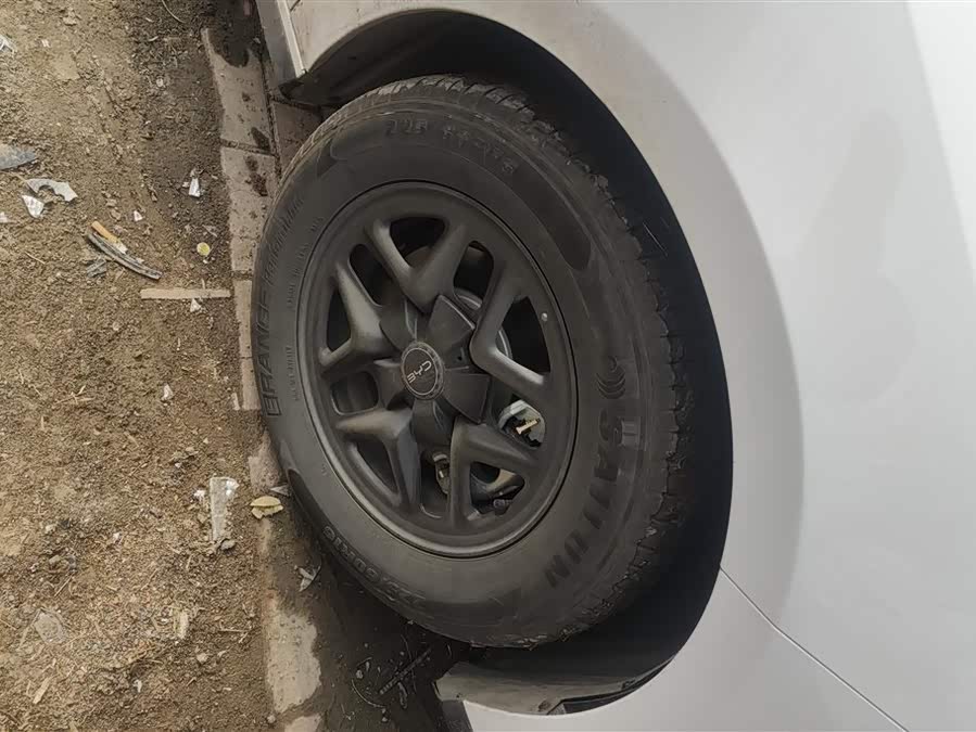 BYD Seal 05 DM-i 2025 immagine di auto #7