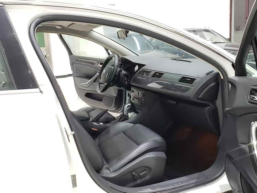 Citroen C5 2011 immagine di auto #7