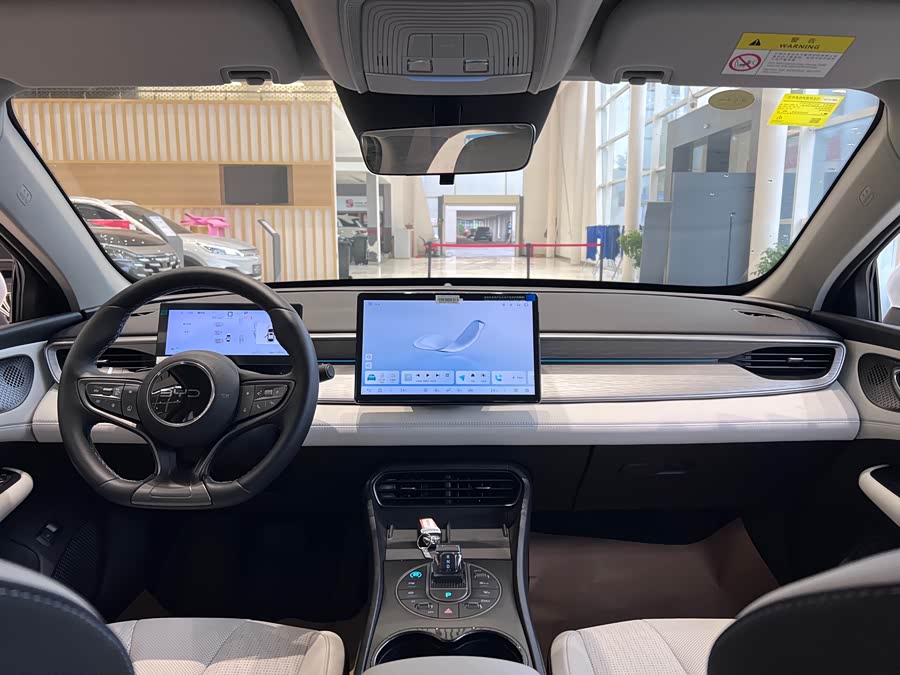 BYD Seal 05 DM-i 2025 car image #7