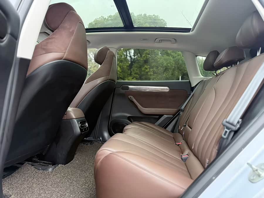 零跑汽车 零跑C11 2022 汽车图片 #7