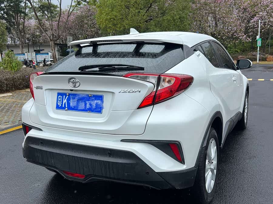 Toyota Izoa 2021 car image #7