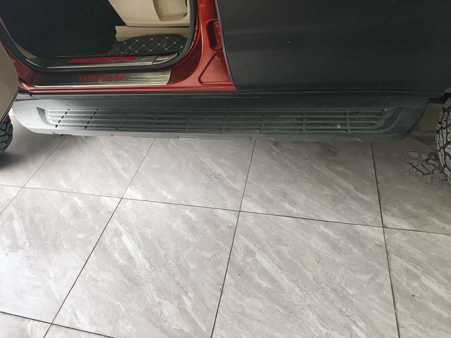 Ford Everest 2017 صورة سيارة #7