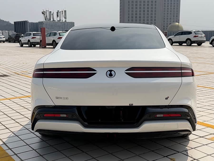 Denza Z9 2024 image de voiture #7