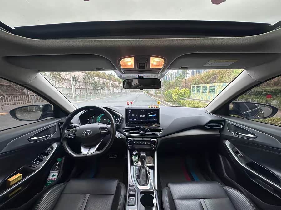 Hyundai Lafesta 2020 car image #7