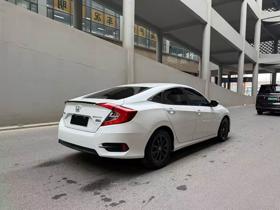 Honda Civic 2021 car image #7