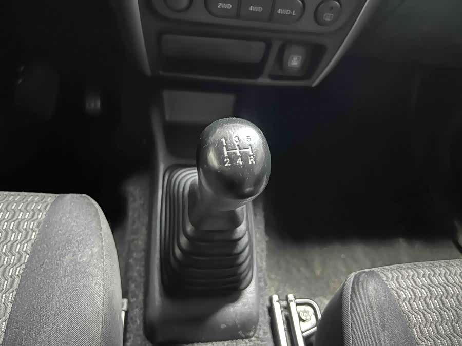 Suzuki Jimny (Imported) 2011 immagine di auto #7