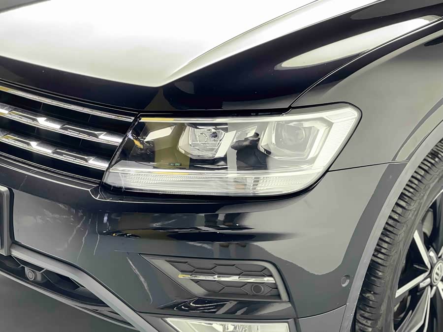 Volkswagen Tiguan L 2019 #7 Volkswagen Tiguan L 2019 car image #7